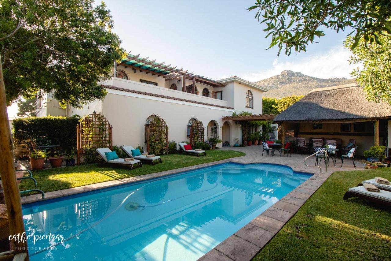 A Tuscan Villa Guest House Fish Hoek Eksteriør billede