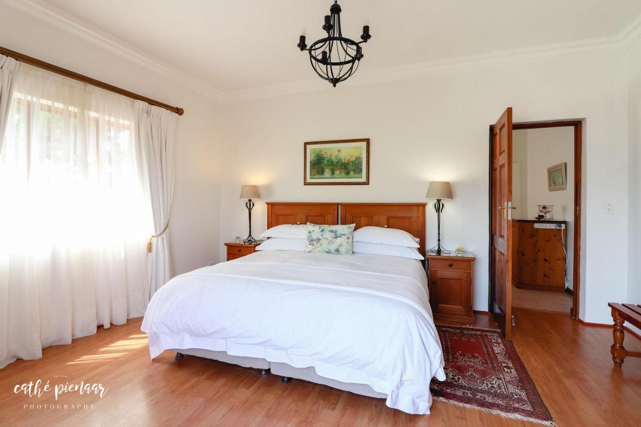 A Tuscan Villa Guest House Fish Hoek Eksteriør billede