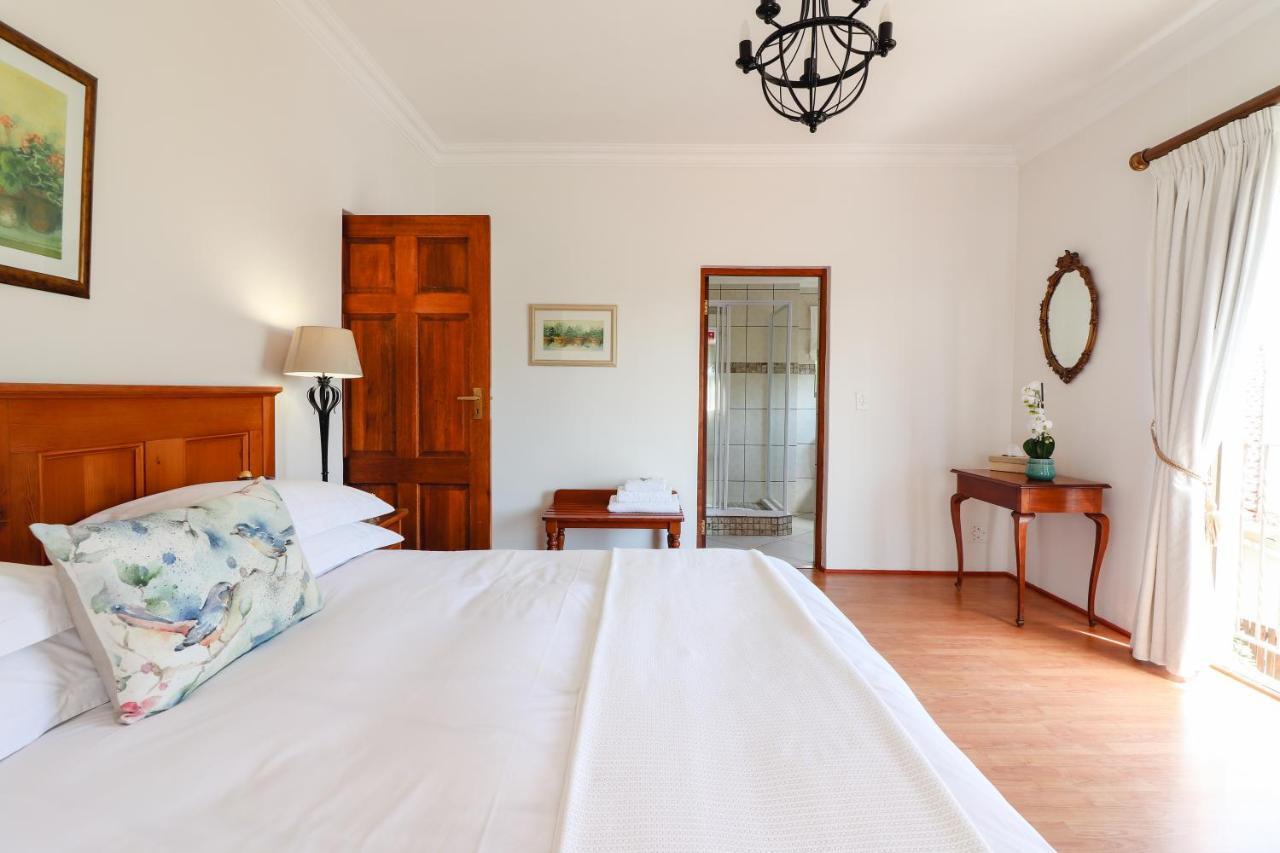 A Tuscan Villa Guest House Fish Hoek Eksteriør billede