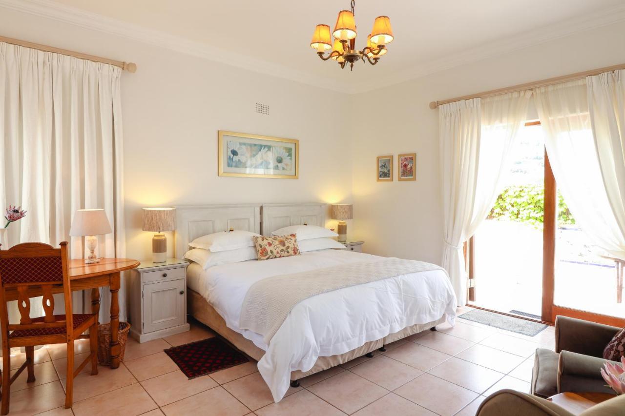 A Tuscan Villa Guest House Fish Hoek Eksteriør billede